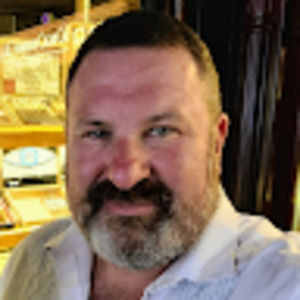 Meet your Posher, Jason